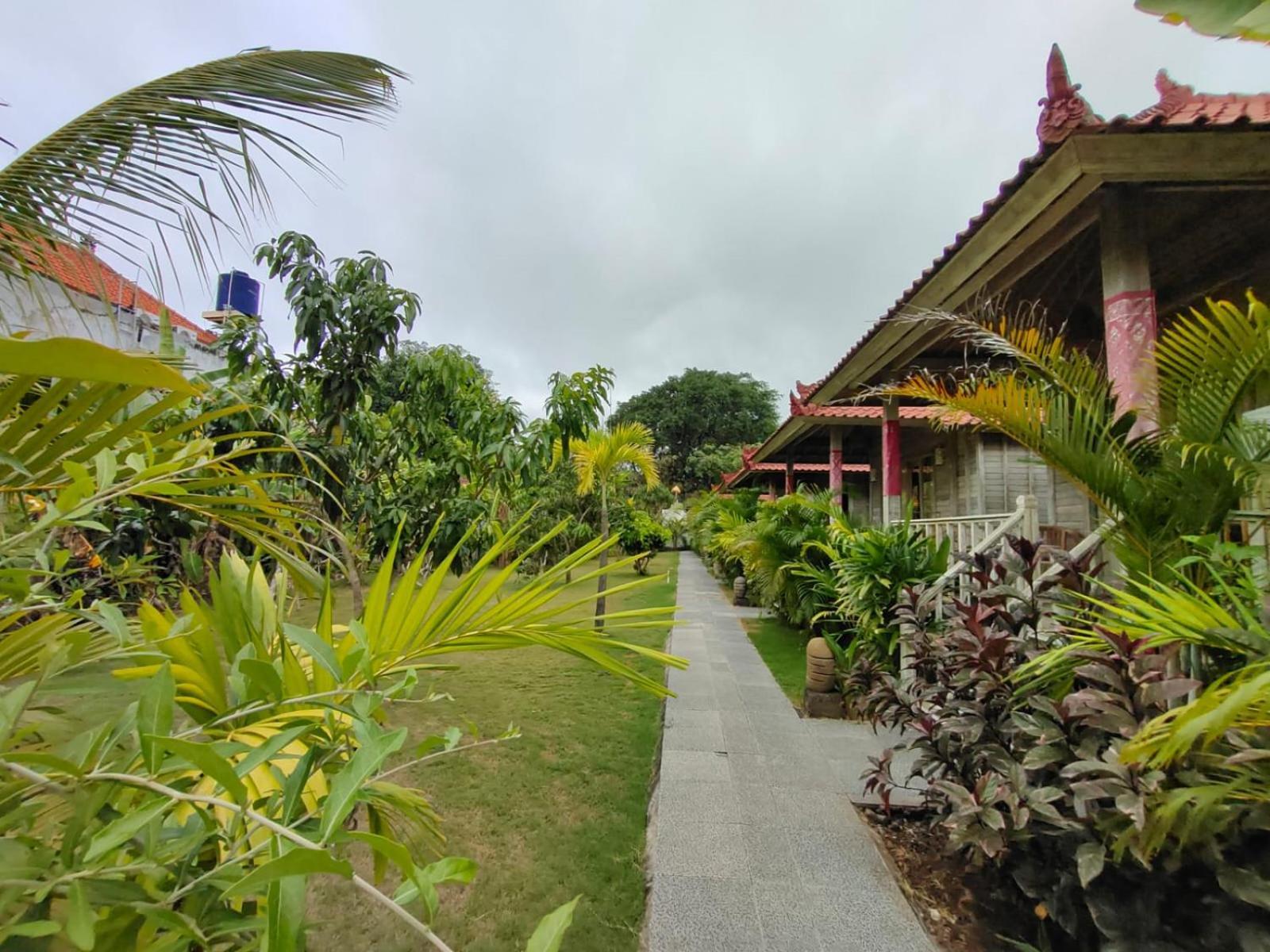 The Canda Mushroom Beach Lembongan Exterior photo